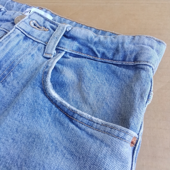 Women's Zara Denim Distressed Style Cotton Jeans Medium Wash - Picture 11 of 13
